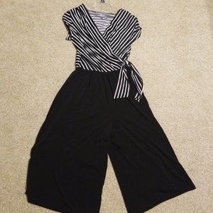 Black and white Jump suit